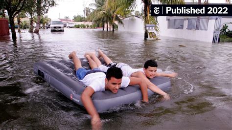 Nicole Is First Hurricane To Make Landfall On Floridas East Coast Since Katrina The New York