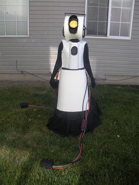 Completed GLaDos cosplay by Seras-Loves-Master on DeviantArt