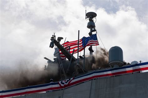 Dvids News Navy Commissions Uss Billings Eighth Freedom Variant