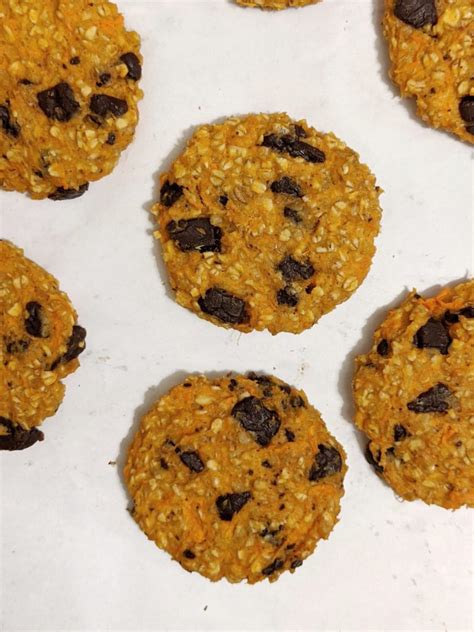 Sweet Potato Protein Oatmeal Cookies With Chocolate Chips Hayl S Kitchen