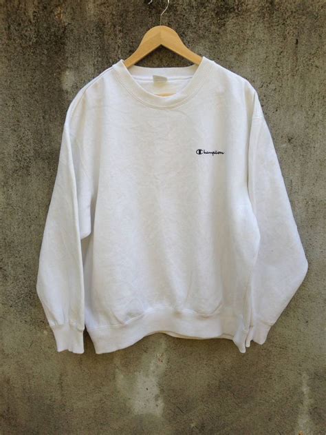 Champion Sweatshirt Champion White | Grailed | Sweatshirt outfit ...