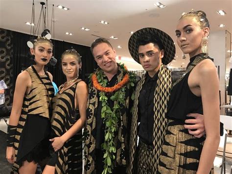 Manaola presents Spring/Summer 2018 collection at Saks