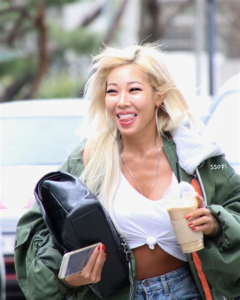 Pin By Kyria On Jessi Best Rapper Celebrities Female Kpop Girls