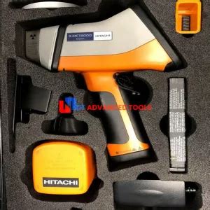 Hitachi X MET8000 XRF Alloys Analyzer