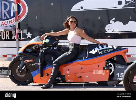 LAS VEGAS NV OCTOBER 28 Jianna Evaristo 15 PSM NHRA Pro Stock