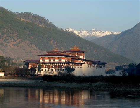 Punakha Dzong – Dhensa Resort