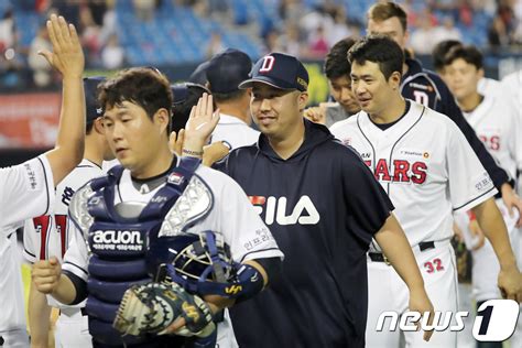 두산 롯데 제물로 60승 선착sk 1게임차로 2위 한화 추격종합 네이트 스포츠