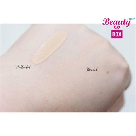 Rimmel Lasting Finish Nude Foundation Light Porcelain Beauty Box