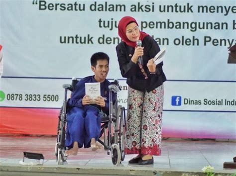 Pemkab Indramayu Acara Peringatan Hari Disabilitas Internasional Bentuk