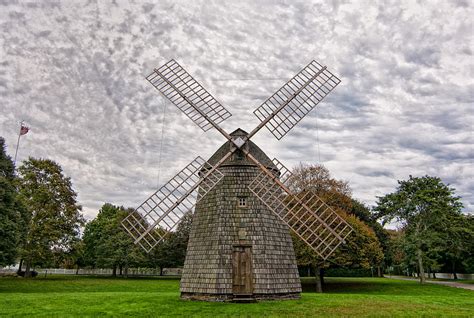 The Windmill In East Hampton Photograph By Linda Pulvermacher