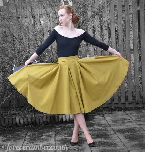 50s style skirt >