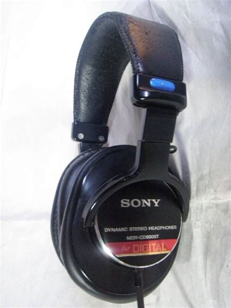 【やや傷や汚れあり】sony Mdr Cd900st 新品互換イヤーパッド交換済 音出確認済 モニターヘッドホン 65の落札情報詳細