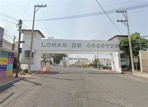 CASA EN REMATE HIPOTECARIO EN AV TULIPANES FRACC LOMAS DE COCOYOC