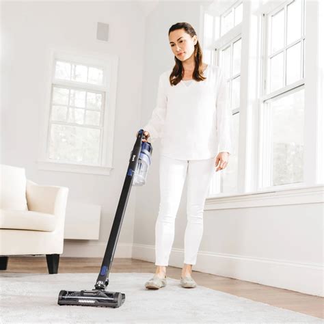 Shark Rocket Cordless Stick Vacuum | The Best Home Products on Sale ...