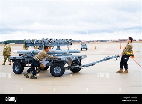 U S Air Force Staff Sgt Walter Jose Left And Airman St Class