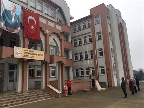 Yunus Emre Mesleki ve Teknik Anadolu Lisesi nde İstiklal Marşımız Okundu