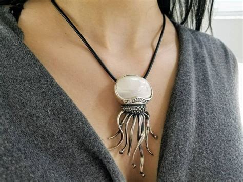 Jellyfish Necklace In Sterling Silver 925 Etsy Silver Jewelry