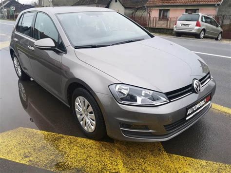 VW Golf VII 1 6 TDI BMT NAVI Servisna 2016 G 135tkm REZERVIRANO