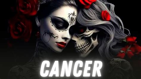 Cancer Esta Persona Piensa Esto De Ti Se Muere De Celos Horoscopo