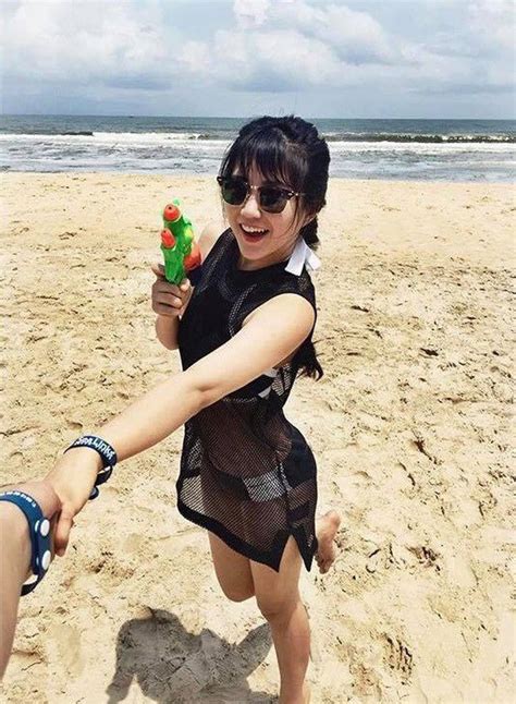 Hot girl Kiều Trinh khoe ảnh diện bikini