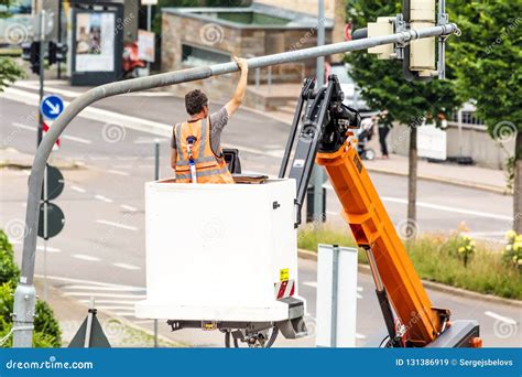 Workers on a Road Construction Editorial Stock Image - Image of labor ...