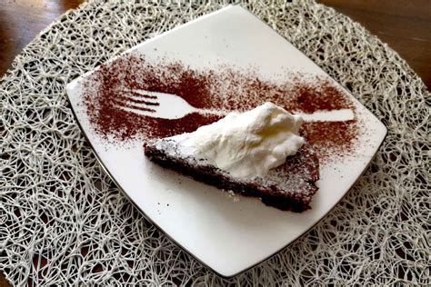 Caprese La Ricetta Tradizionale Del Dolce Tipico Napoletano Al Cioccolato