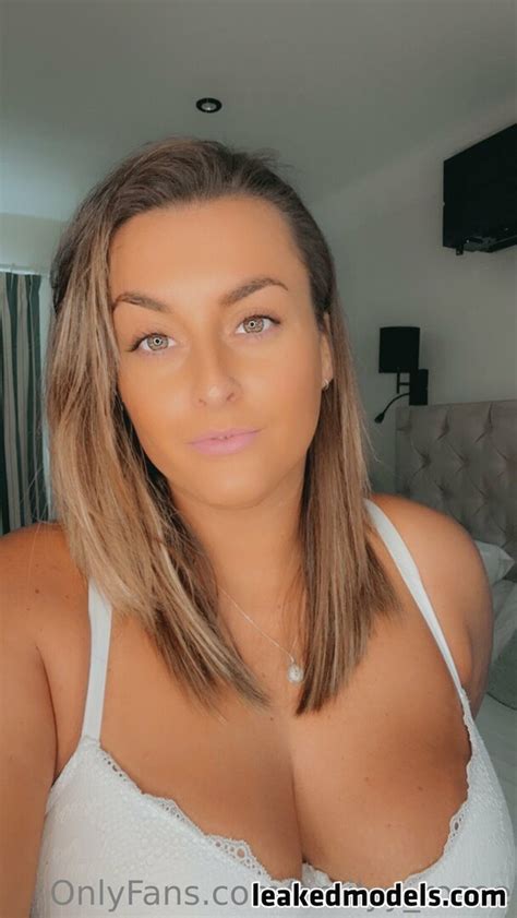 Emilyy Rosee Emilyyrosee Nude Leaks Onlyfans Photo Leaked Models
