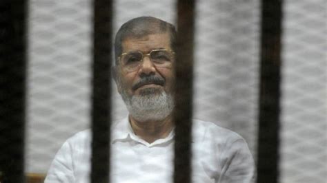 وفاة الرئيس المصري الأسبق محمد مرسي في السجن