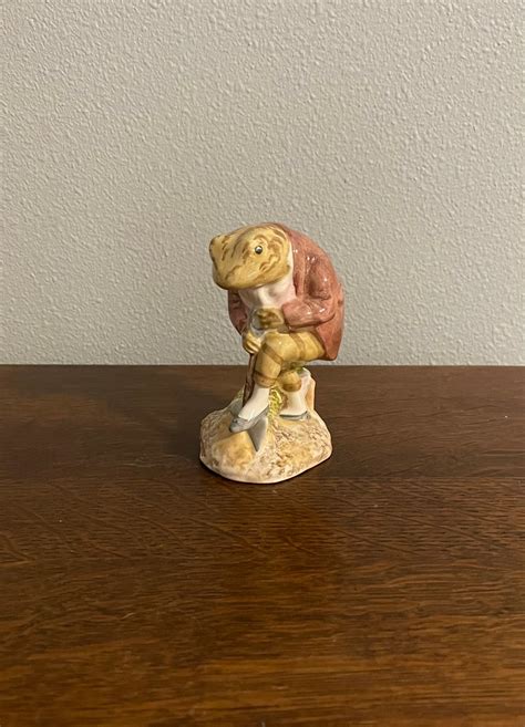 Mr Jeremy Fisher Digging Beatrix Potter Figurine Royal Albert England