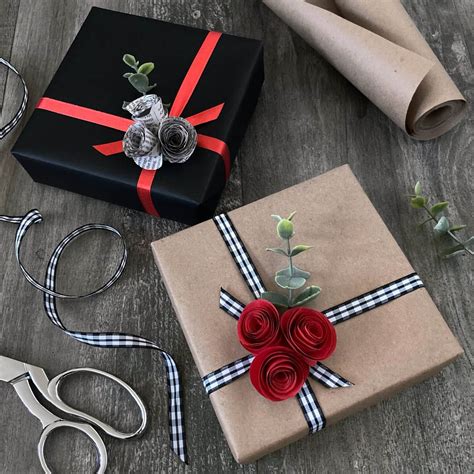 Rolled Roses Gift Wrapping Gift Wrapping Love