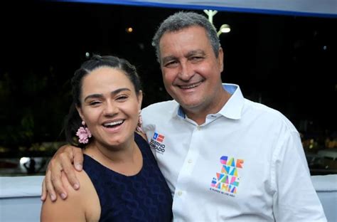 Candidata Ao Tcm Ba Mulher De Rui Costa Omite Cargo No Governo à