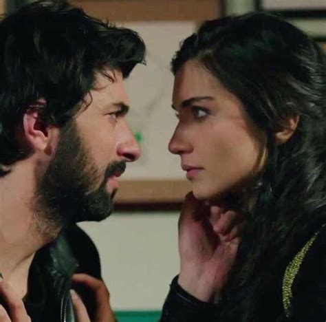 Engin Aky Rek As Mer Demir And Tuba Buyukustun As Elif Denizer In The