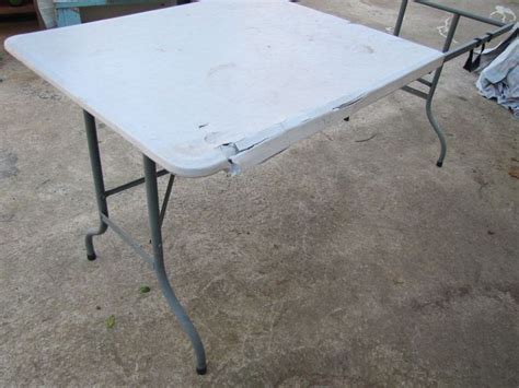 How To Upcycle Plastic Folding Table Diy Folding Table Upcycle