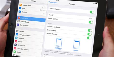 Lock screen messages: turn off distracting notifications | iOS 11 Guide ...