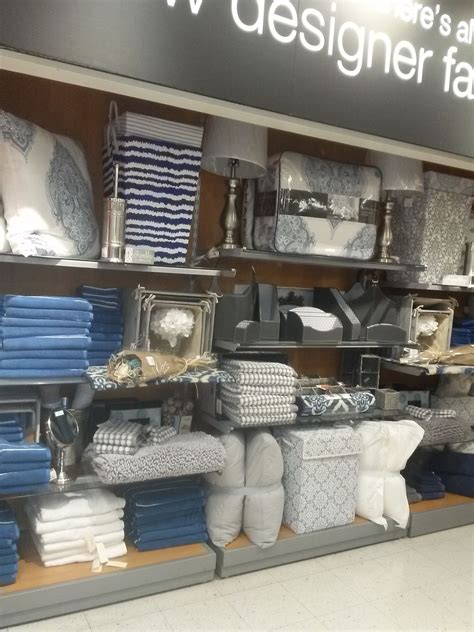 Bed And Bath Cove Retail Display TJ Maxx Topeka Bed Linen Sets