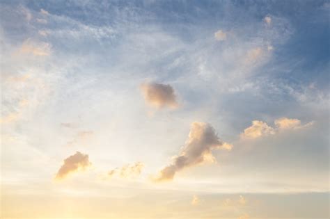 Premium Photo | Clouds and sky in the evening.