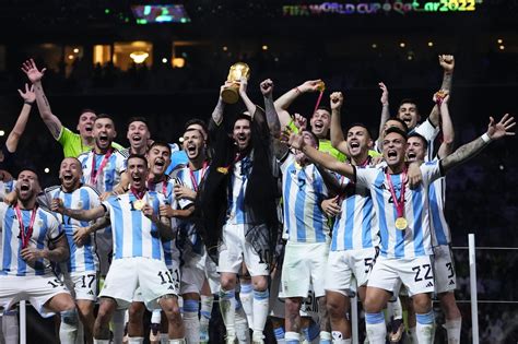 Lionel Messi not retiring from Argentina after World Cup win