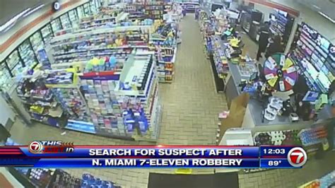 Cameras Capture Armed Robbery At North Miami 7 Eleven Wsvn 7news