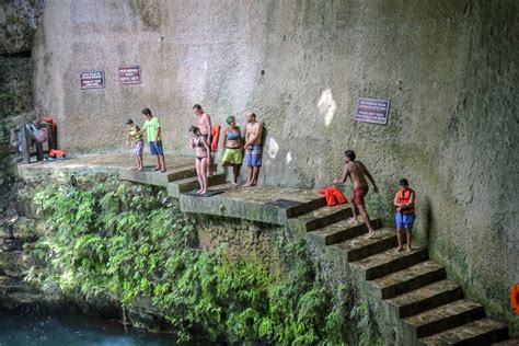 Cenote Ik Kil El Cenote Sagrado Azul De Yucatán