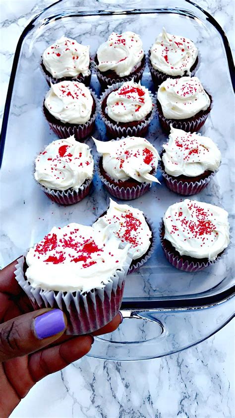 Skinny Low Calorie Red Velvet Cupcakes With Reduced Fat Cream Cheese