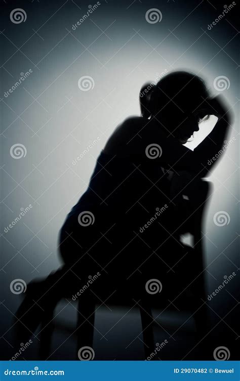 Femme Triste Seul S asseyant Photo stock Image du malheureux misère