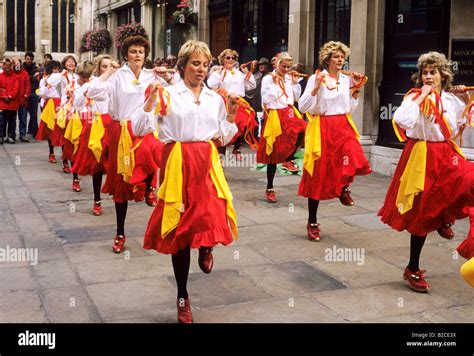 Women Ladies Clog Dancing Dance Red Skirts York Street Dance Entertainment Performers Yorkshire