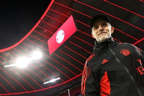 Thomas Tuchel hat den FC Bayern München in zwei Hälften geteilt Der