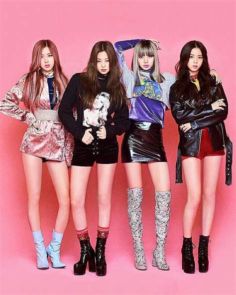 BlΛƆkpiИk 블랙핑크 Blackpink 휘파람 Whistle M V Hits 400 Million Views Youtube 블랙핑크 Whistle