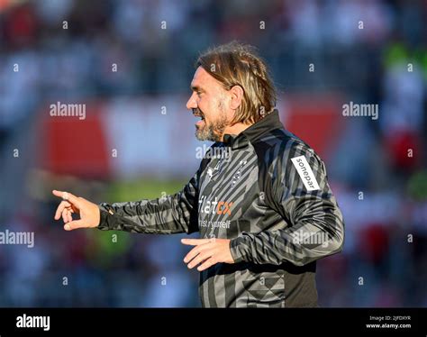 Coach Daniel Farke Mg Gesture Gesture Football Test Match Rot Weiss Essen E Borussia