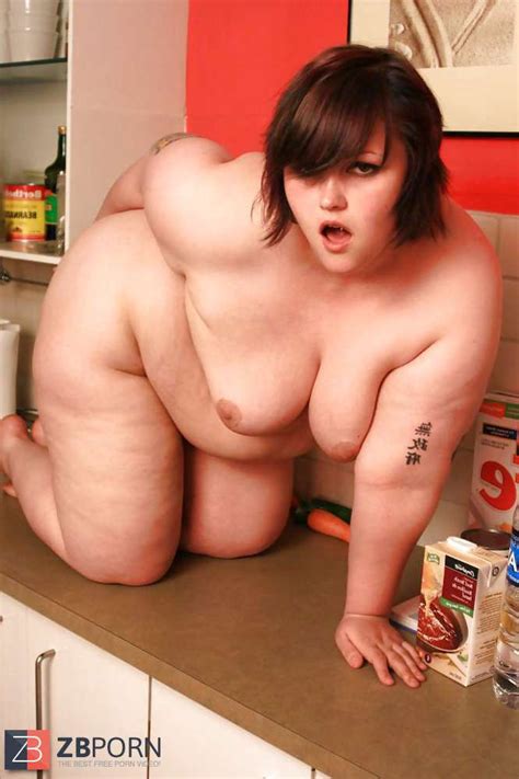 Chubby Girls Naked In Public