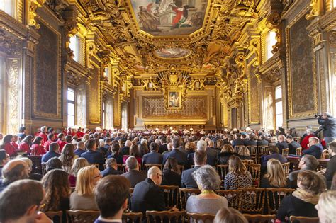 Les Magistrats Sous Les Ors Dans La Qui Tude Des Palais De Justice