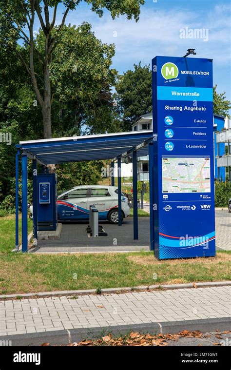 E Mobilitätsstation CarSharing und E Bike Sharing für alle Bürger