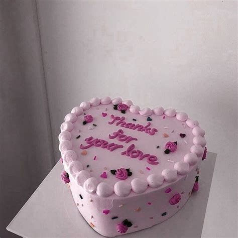 Anniversary Heart Shape Cake | Yummycake