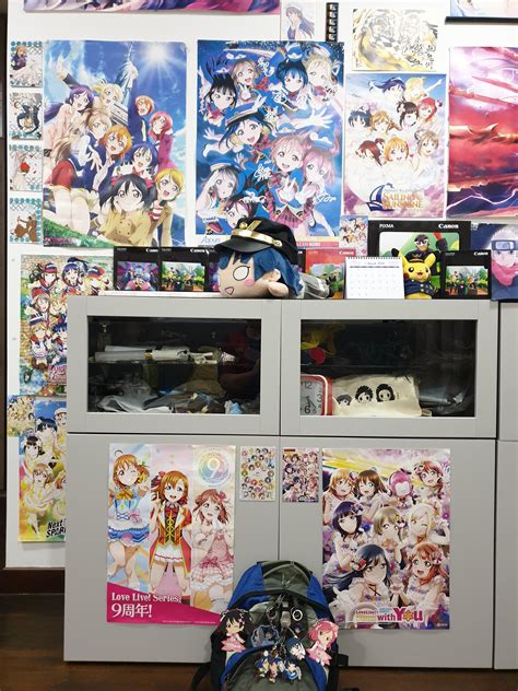 Love Live! Poster Wall plus some merch : LoveLive